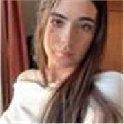 Profesora de lengua castellana que imparte clase a niños de primaria y ESO, incluso bachillerato