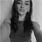 Laureanda del secondo anno in Global Law and TLS presso uniTO offre lezioni private di inglese. Ho il diploma da liceo linguistico avendo studiato francese, tedesco ed inglese, ho poi frequentato un anno di CTF per poi cambiare corso e trasferirmi a torin