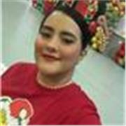 Maestra de apoyo para niños de nivel preescolar y primaria