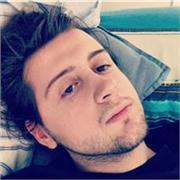 Profesor de programación actualmente trabajando y ayudando a mejorar día a día