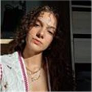 Etudiante, donne des cours de soutiens a domicile 