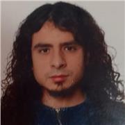 Docente certificado, profesional en diversas áreas de la informática.