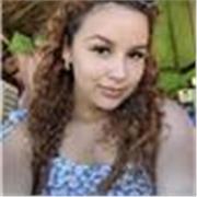 Professora de língua portuguesa para crianças de forma online