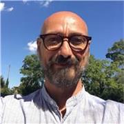 Se ti appassiona la pubblicità ed il digitale, contattami faremo crescere il creativo che è in te!