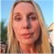 Offro lezioni private italiano, inglese, aiuto compiti sia in presenza che on line disponibile per studenti Dsa con esperienza decennale nel swguire mio figlio dsa.