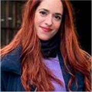 Insegnante per aiuto compiti materie umanistiche