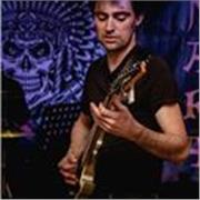 Impartisco lezioni di chitarra adulti e bambini