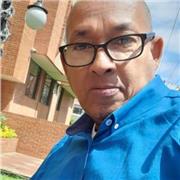 Profesor de inglés para estudiantes de bachillerato y univeraitarios