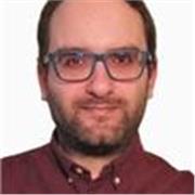 Doctor. Enseño ciencias (Química, Matemática) y lenguas (Italiano, Inglés).