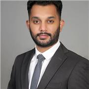 English Teacher with excellent communication skills to teach children of any age