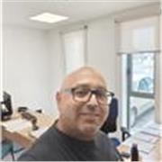 Profesor de árabe apto para todas las edades.