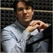 Lezioni professionali di pianoforte. Maestro di pianoforte laureato al conservatorio di Brescia; docente presso Accademia Mozzati