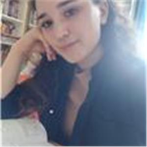 İrem Akpinar