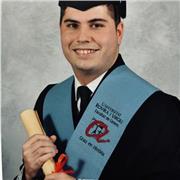 Graduado en Historia, me ofrezco a dar clases de repaso alumnos de Eso, Bachiller y preparación de Selectividad.