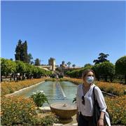 Profesora de español y lengua castellana para extranjeros y niños hasta bachillerato. Otras materias: Inglés, biología, historia, geografía, matemáticas,…