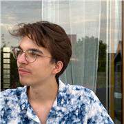 Nativo francés ofrece clases particulares de francés para niños y adultos en Santiago en línea
Tengo experiencia en escuchar y aprender, sé adaptarme a tu nivel y tus requerimientos