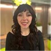 Ciao! Sono Emanuela, ho quasi 25 anni e sono una studentessa di Economia della Bocconi. Amo anche le materie umanistiche.