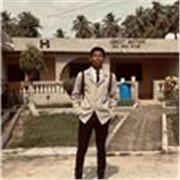 Physics and mathematics teacher, teaches between the ages of 8 to 18