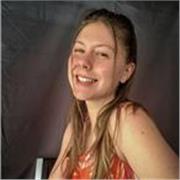 Estudiante de Arquitectura responsable y constante con ganas de impartir clases a estudiantes de bachillerato como máximo nivel de estudios
