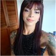 profesora de inglés con experiencia en clases virtuales y presenciales