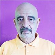 aide aux devoirs des enfants primaires, parlant le français