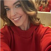 Profesora de francés con más de 5 años de experiencia ofrece clases particulares de francés para niños y adultos en Sevilla y zona del Aljarafe.