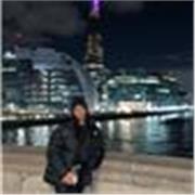 Soy estudiante y me encuentro terminando segundo de Bachillerato de Humanidades y me encantaría dar clase a niños que lo necesiten