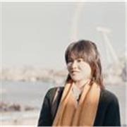 Qualified teacher from Hong Kong, with UK experience