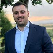 I am a civil/structural engineer, with some experience as teaching assistant in University of Birmingham