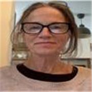 I give private lessons and have had experience over the last few years in giving lessons to adults. 