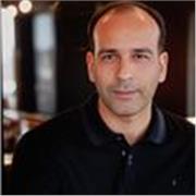 Ingénieur Conseil en Électricité et Enseignant Universitaire en Génie Électrique donne des cours d'électricité