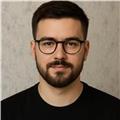 Derslerim Ayt, Tyt, Kpss, Öabt gibi sınavlara hazırlanan, lise çağındaki öğrencilere ve tarih meraklılarına uygundur.
