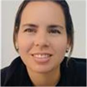 Profesora con experiencia en acompañamiento educativo y en la orientacion de niños y niñas con diferentes necesidades.