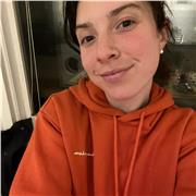 Insegnante madrelingua inglese laureata in arte e design