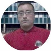 Profesor de fútbol amateur y de alto rendimiento