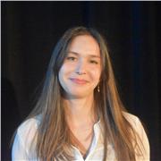 Professeur particulier enseigne soutien scolaire aux élèves