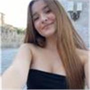 Joven con nivel avanzado de inglés, con sobresaliente durante mi recorrido escolar. Estadía en Cambridge para mejorar mi inglés.