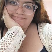 Estudiante avanzada en Letras imparte clases a estudiantes de secundaria o primaria