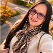 Profesional titulada en psicología con más de 5 años en educación para adultos, formándome para la educación en niños y adolescent