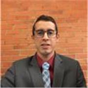 Profesor de religión y Ciencias Naturales, Informática. imparte clases en Educación Primaria.  Virtual