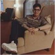 Profesor de Guitarra con orientación al instrumento acústico/orgánico