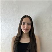 Étudiante en 2ème année de licence chimie, je suis passionné par cette science et j’aimerais bien transmettre mon savoir