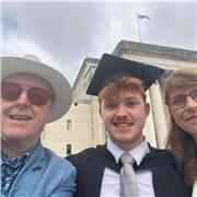 Recent degree in Aero Engineering, Online lessons, A* in Mathematics, Further Mathematics and Physics, Knowledgeable and thorough!