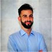 Vuoi imparare l'italiano o migliorare le tue competenze? Sono un insegnante qualificato/a e offro lezioni su misura.