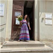 Diplomata con 100 e lode al Liceo Classico, laureanda in Medicina offre ripetizioni in Italiano, Latino. Greco