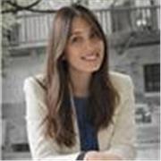 Studentessa neolaureata 30 anni