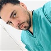 Medicina y Kinesiologo , actualmente interno de medicina, realizó clases particulares de pregrado en medicina y kinesiolgia