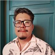 Profesionista programador con facilidad de enseñanza