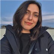 Sono laureata in Biotecnologie, in passato ho insegnato a ragazzi delle superiore materie scientifiche, in particolare biologia e chimica. Sono disponibile ad impartire lezioni online a studenti delle superiori e delle scuole medie