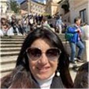 Esperienza ventennale e passione per la cultura umanistica. Empatica e comunicativa. Lo studio per me è soprattutto metodo. 